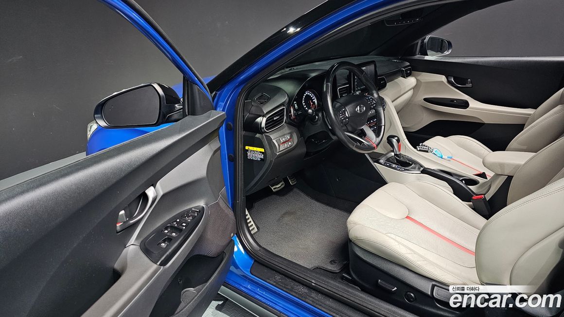 Hyundai Veloster 2018