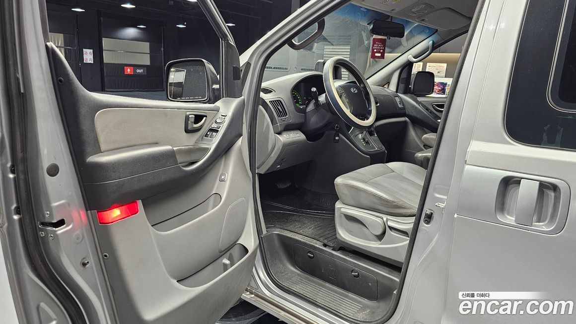 Hyundai Starex 2013