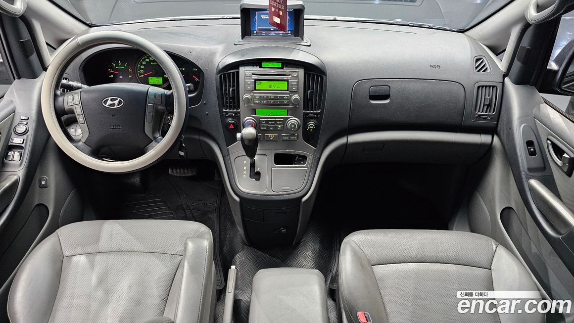 Hyundai Starex 2013