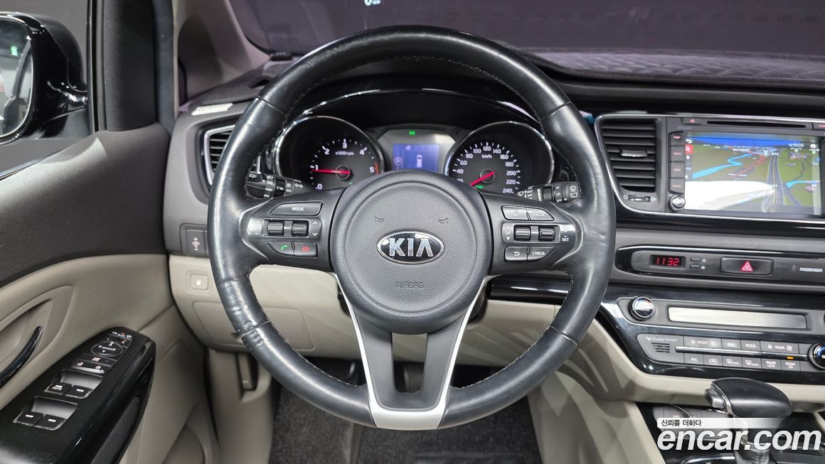 Kia Canival 2017