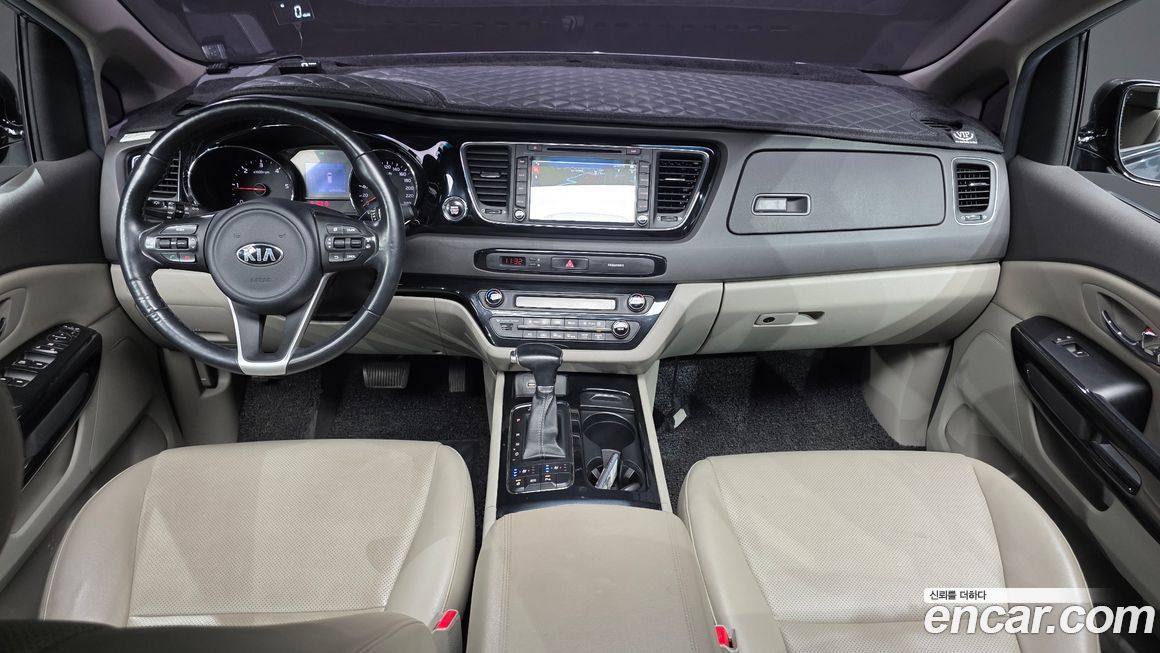 Kia Canival 2017