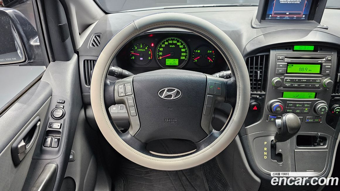 Hyundai Starex 2013