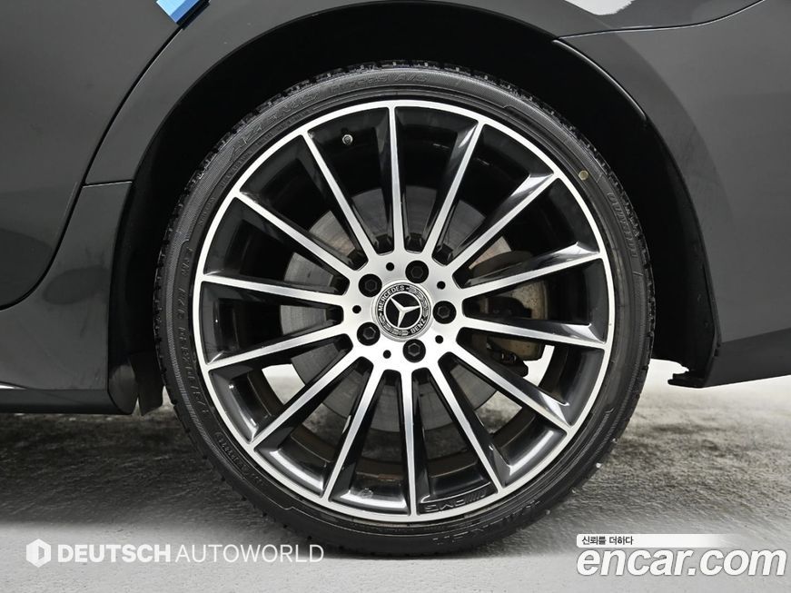 Mercedes-Benz CLS-Class 2021