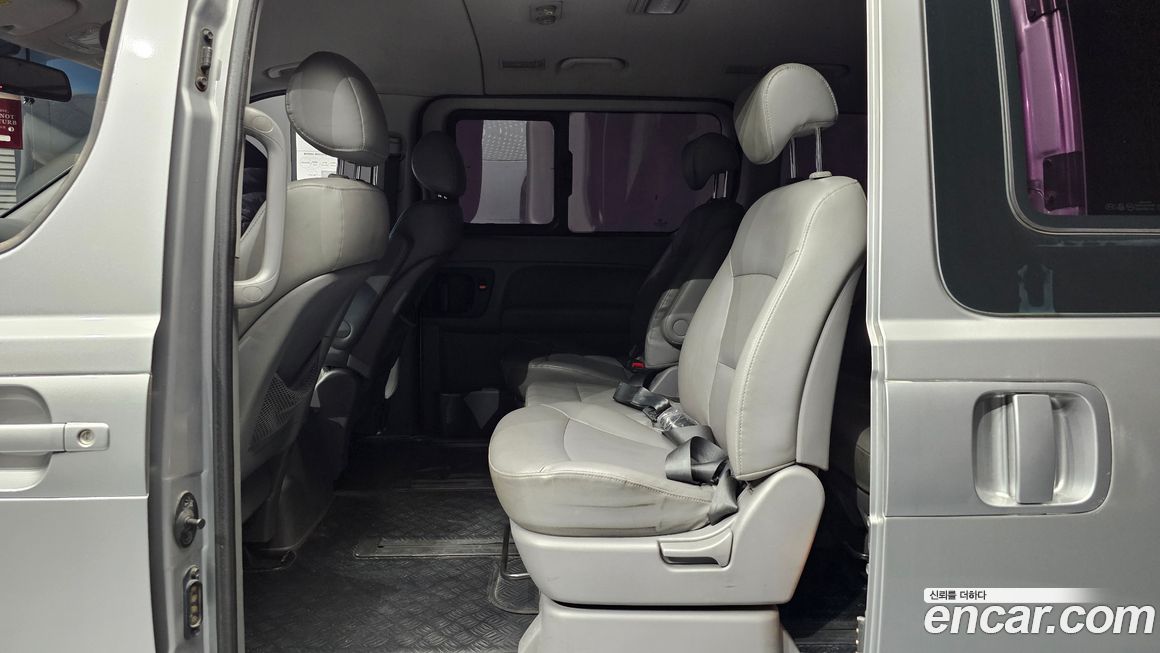 Hyundai Starex 2013