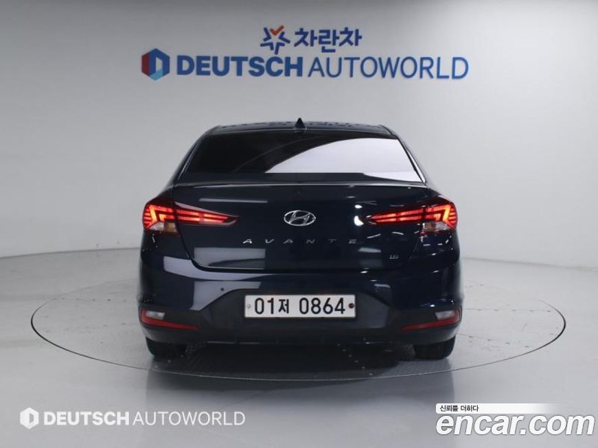 Hyundai AVANTE 2019