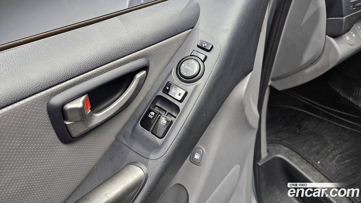 Hyundai Starex 2013