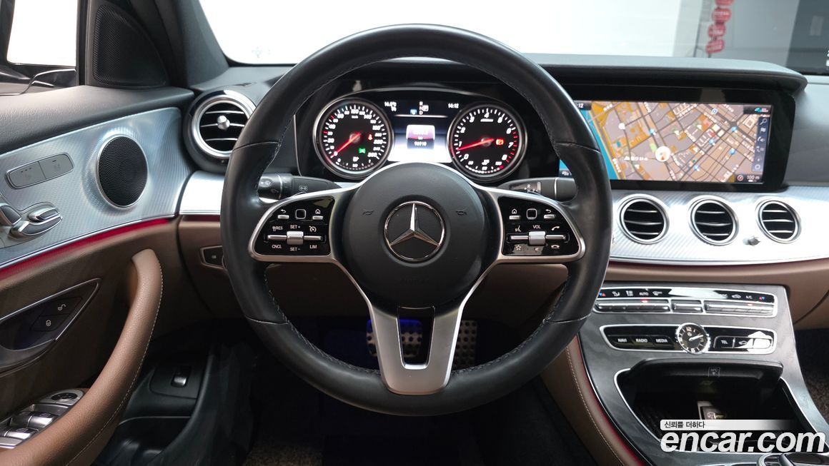 Mercedes-Benz E-Class 2020