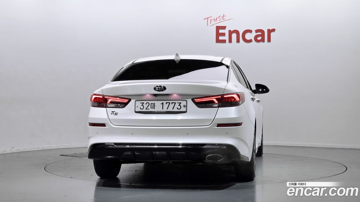 Kia K5 2019