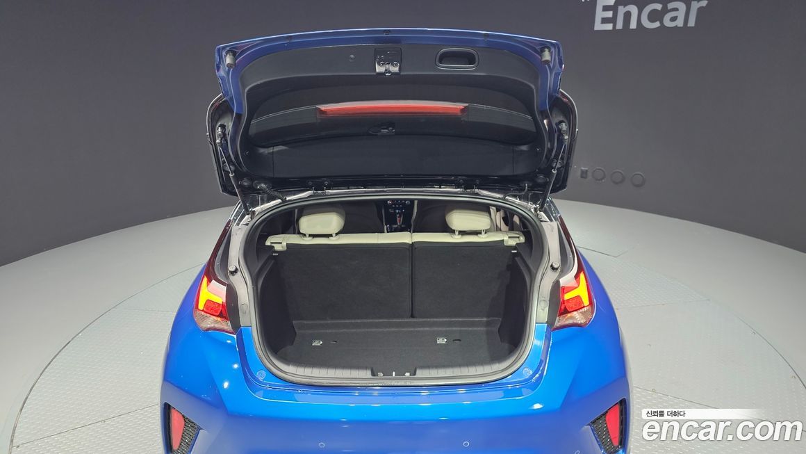 Hyundai Veloster 2018