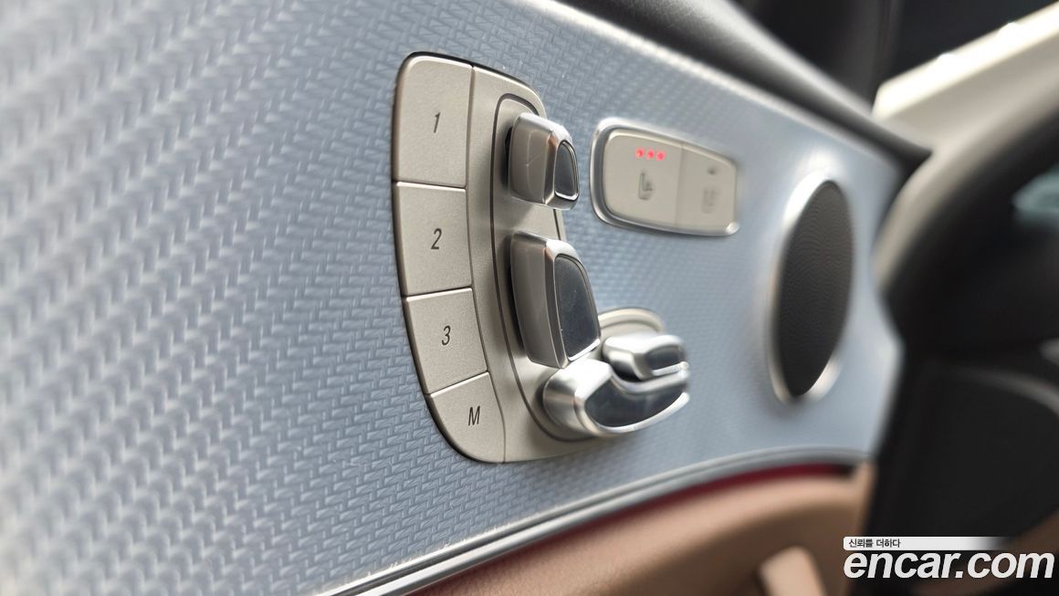 Mercedes-Benz E-Class 2020