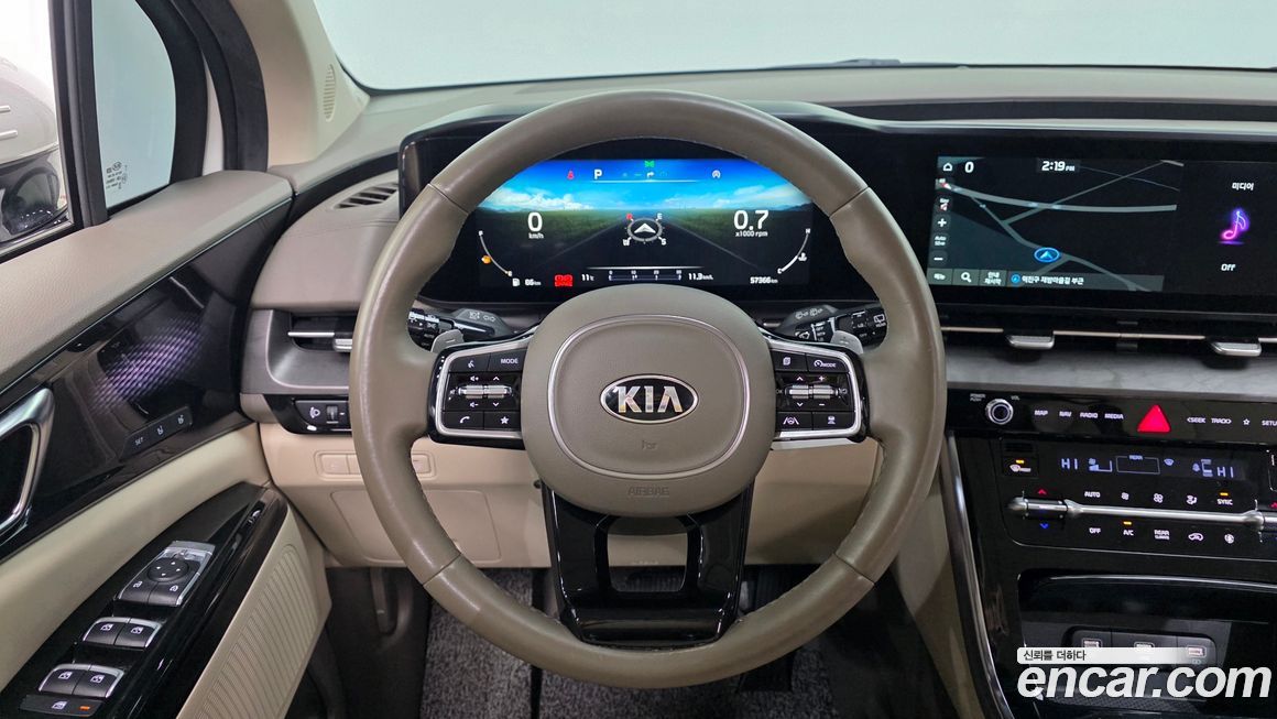 Kia Canival 2021