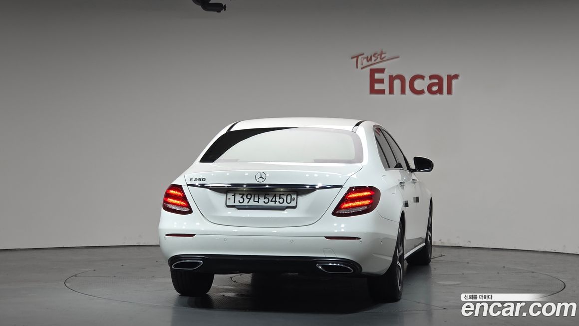 Mercedes-Benz E-Class 2020