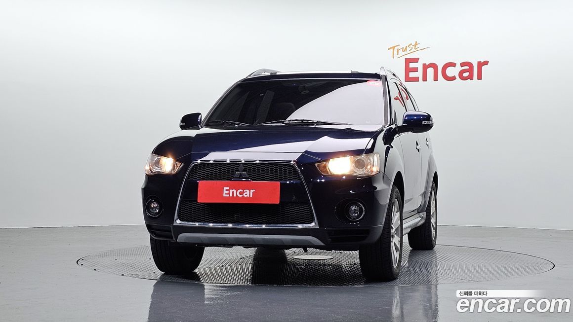 Mitsubishi Outlander 2010