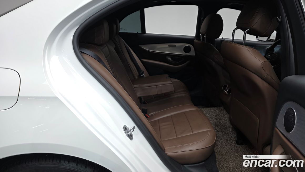 Mercedes-Benz E-Class 2020