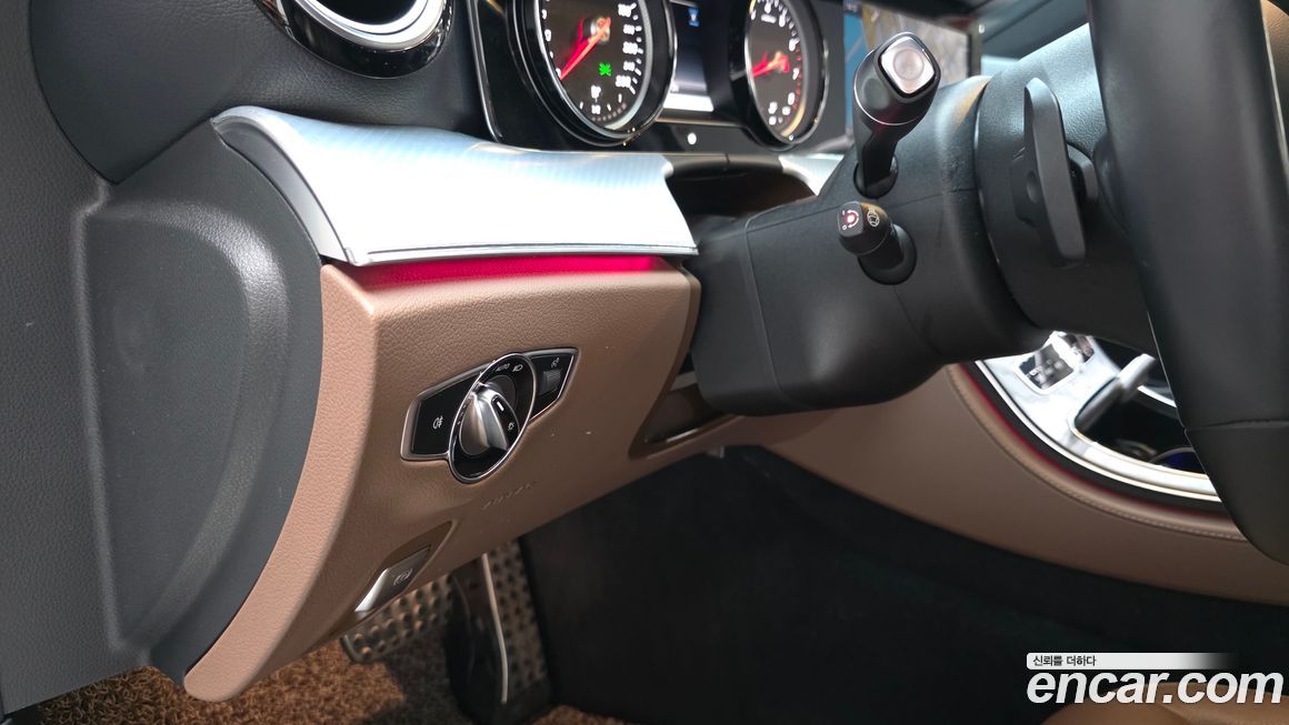 Mercedes-Benz E-Class 2020