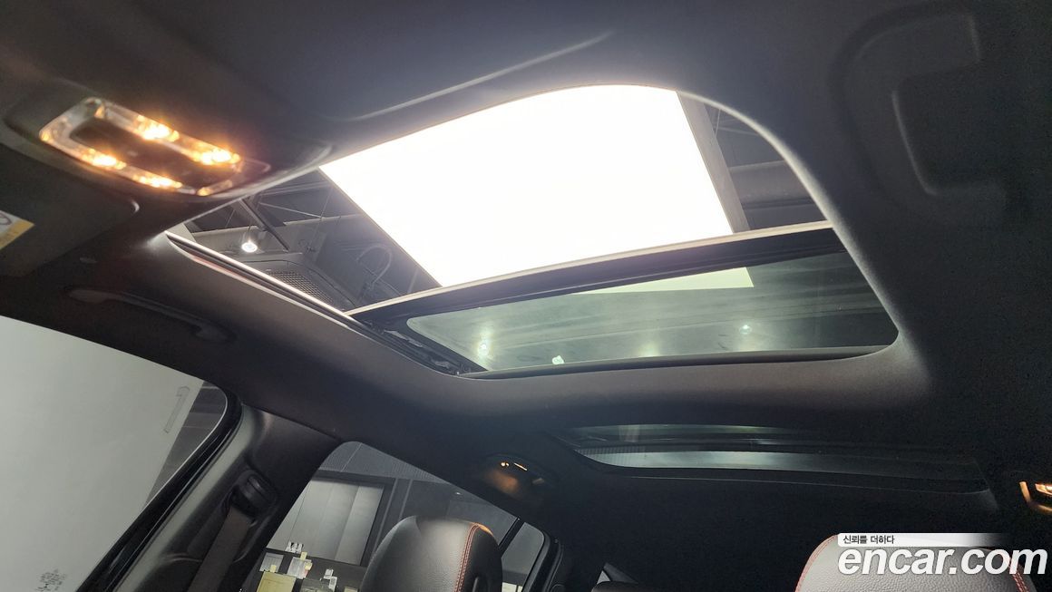 Mercedes-Benz GLB-Class 2021