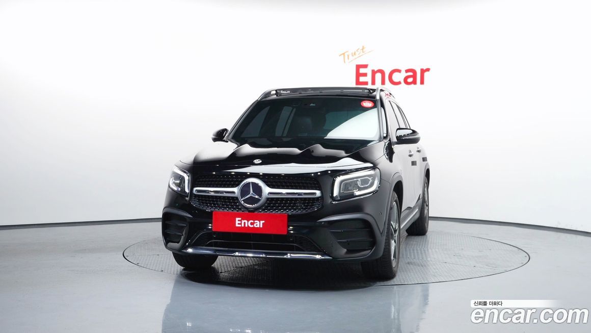 Mercedes-Benz GLB-Class 2021