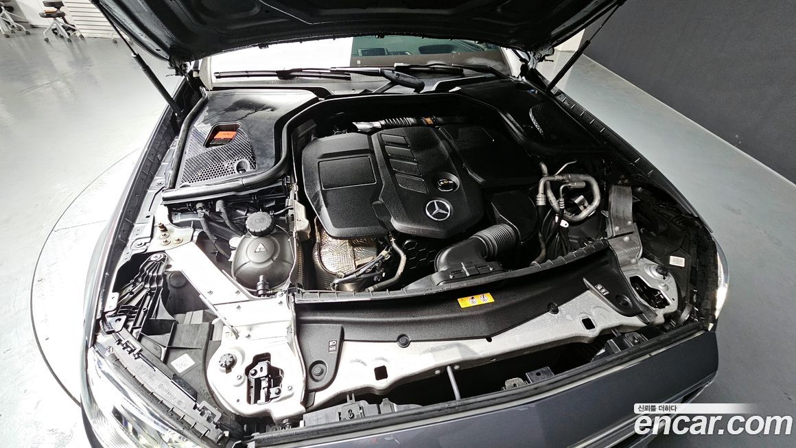 Mercedes-Benz E-Class 2019