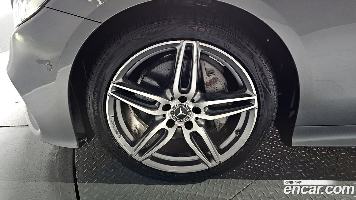 Mercedes-Benz E-Class 2019