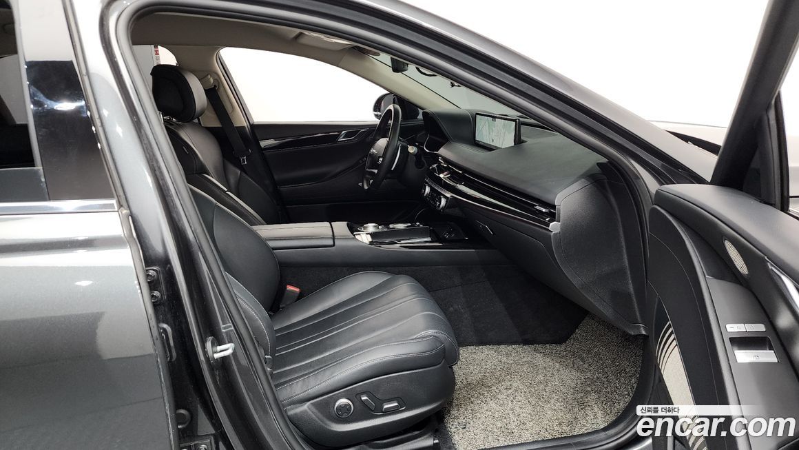 Genesis G80 2021