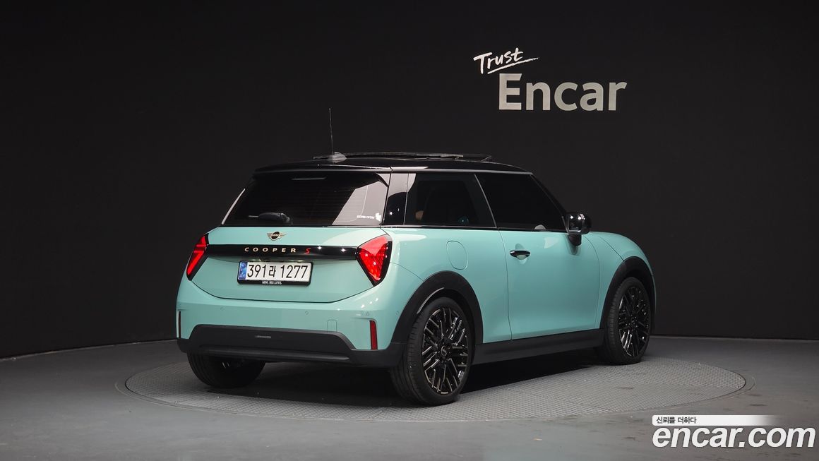 Mini Cooper 2025