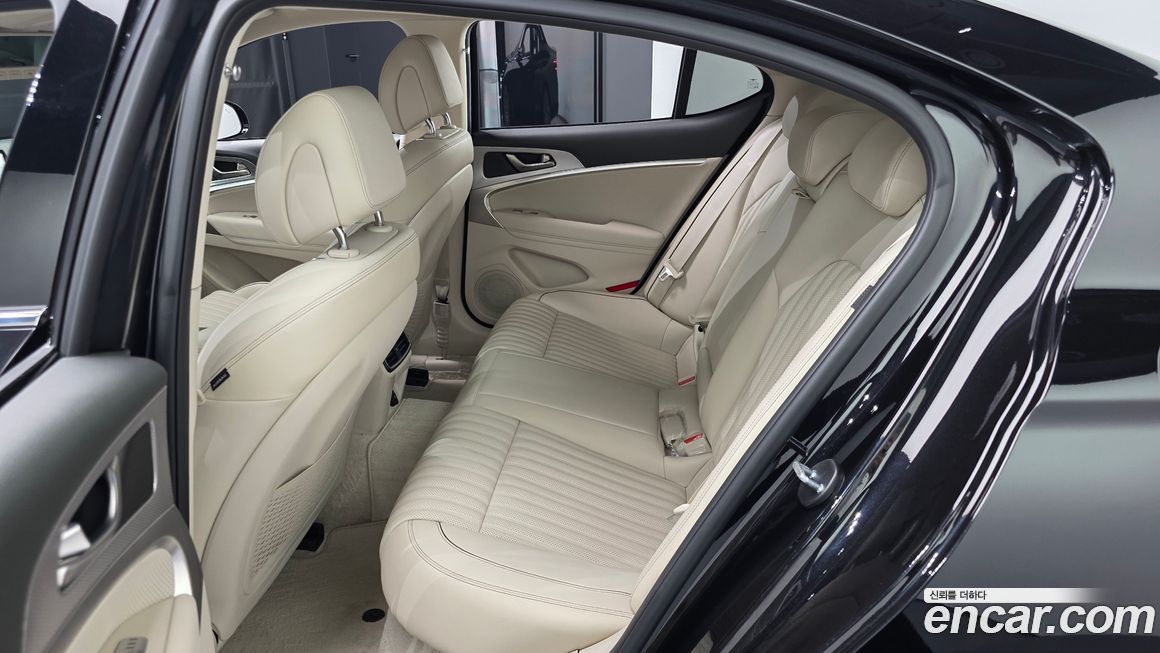 Genesis G70 2021