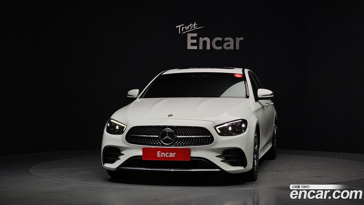 Mercedes-Benz E-Class 2021