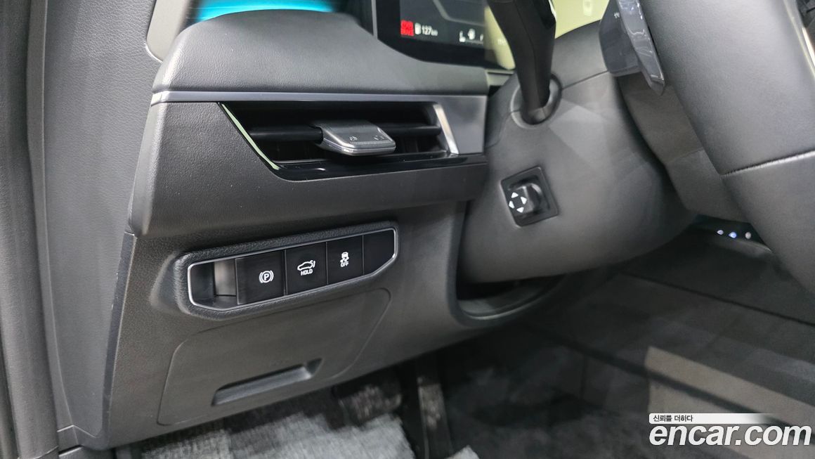 Kia K8 2025