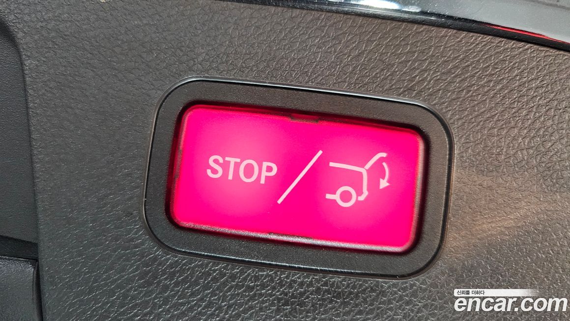 Mercedes-Benz GLA-Class 2016