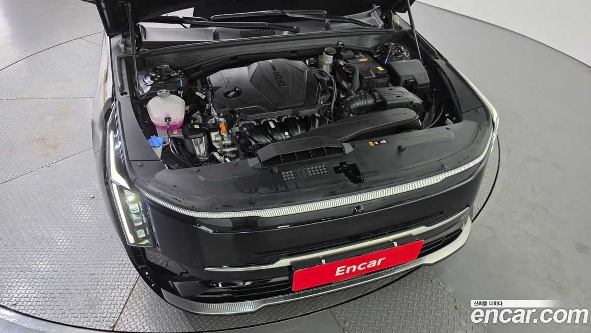 Kia K8 2025