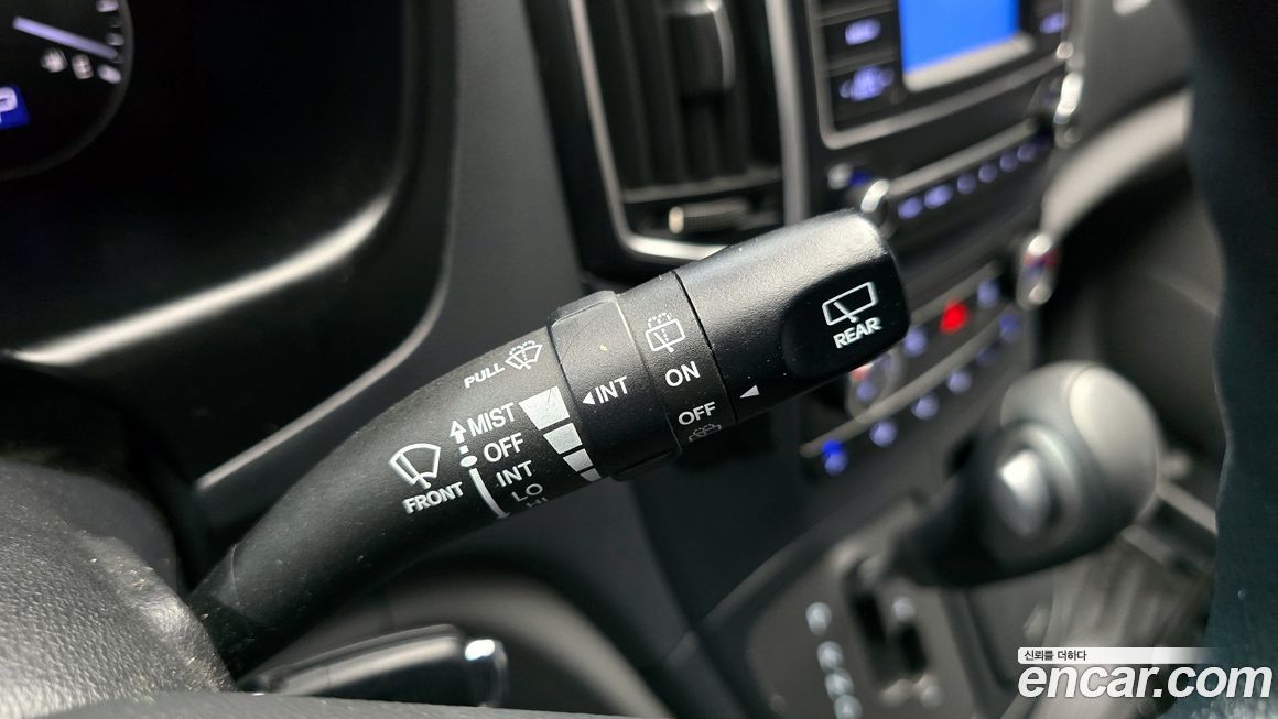 Hyundai Starex 2021