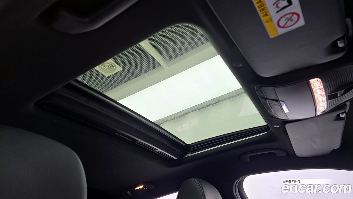 Mercedes-Benz EQC 2020