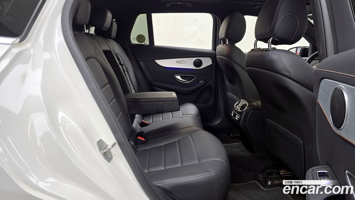 Mercedes-Benz EQC 2020