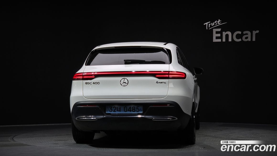 Mercedes-Benz EQC 2020