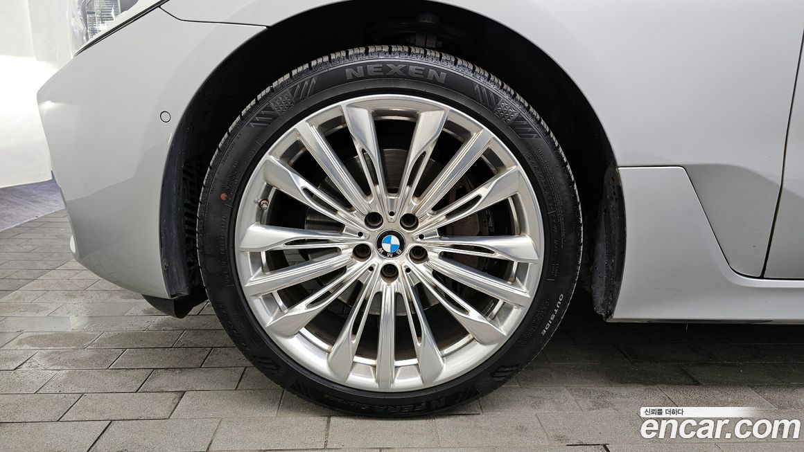 BMW Gran Turismo 2019