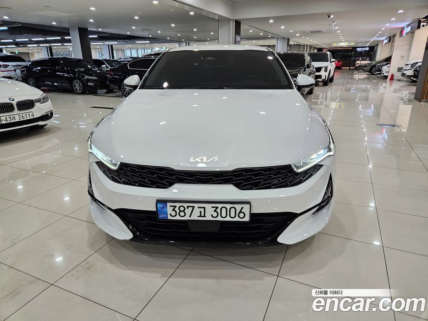 Kia K5 2023