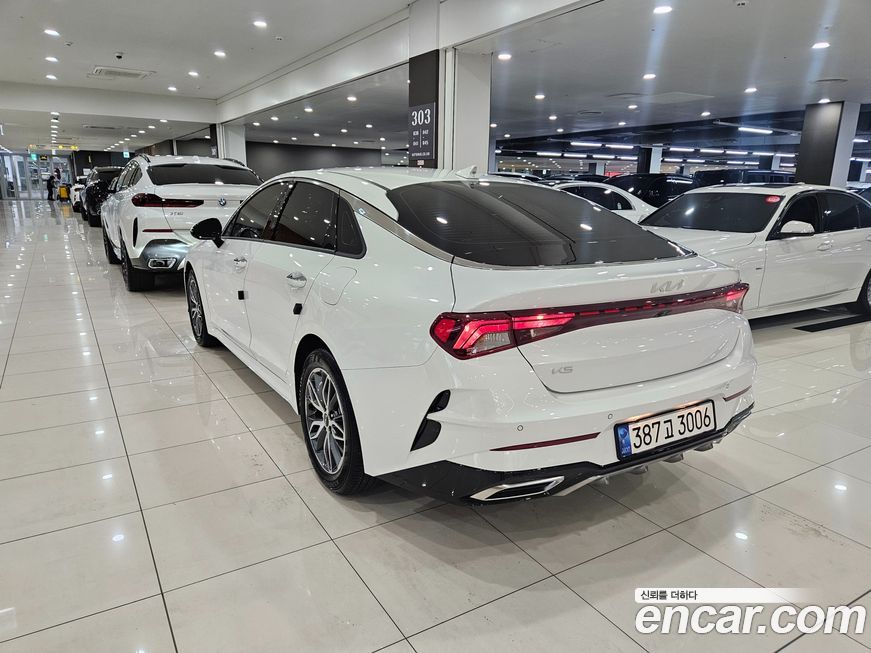 Kia K5 2023