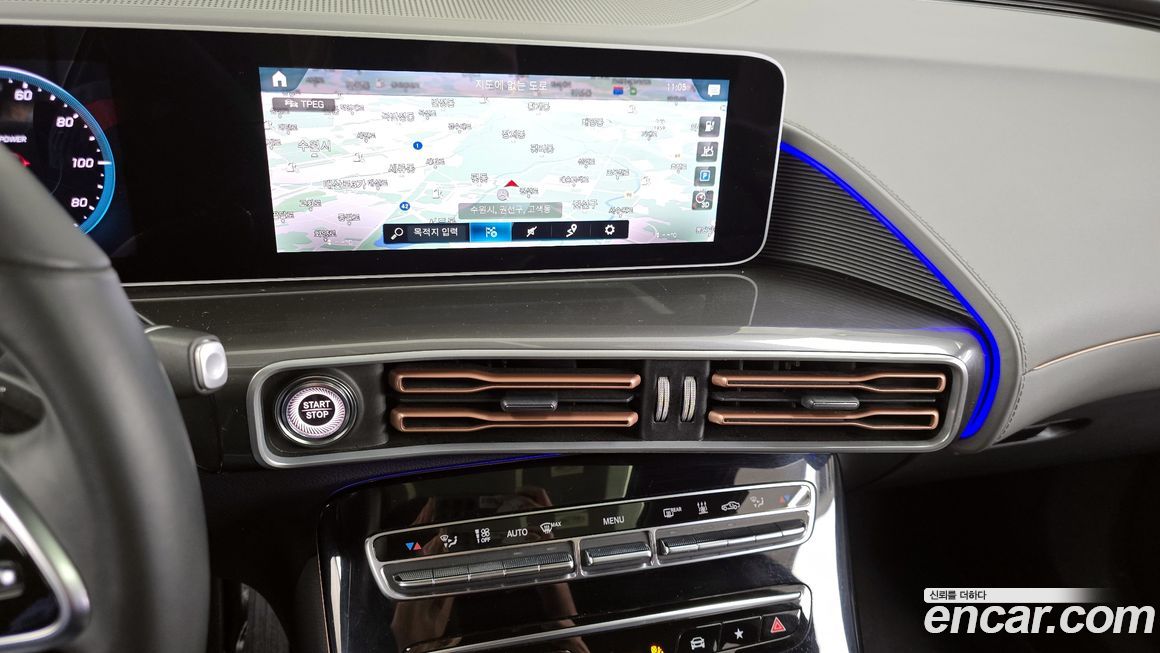 Mercedes-Benz EQC 2020