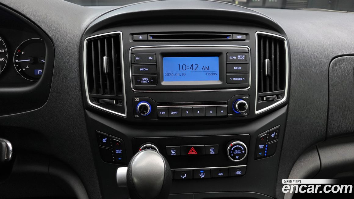 Hyundai Starex 2019