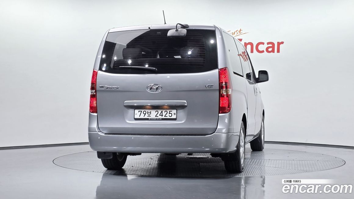 Hyundai Starex 2019