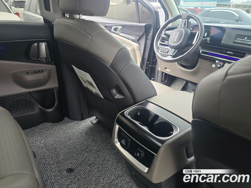 Kia Canival 2025
