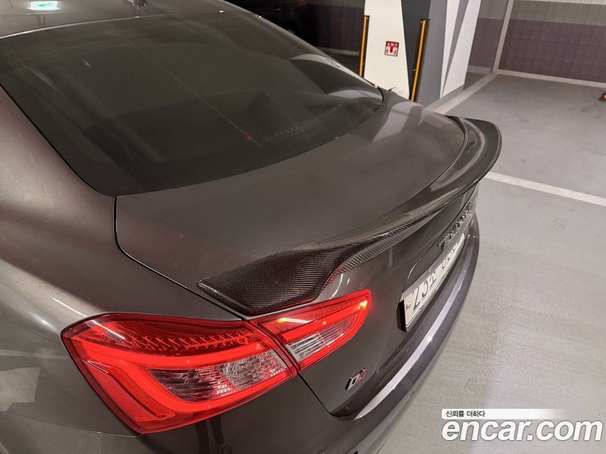 Maserati Ghibli 2016