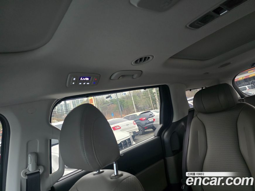 Kia Canival 2025