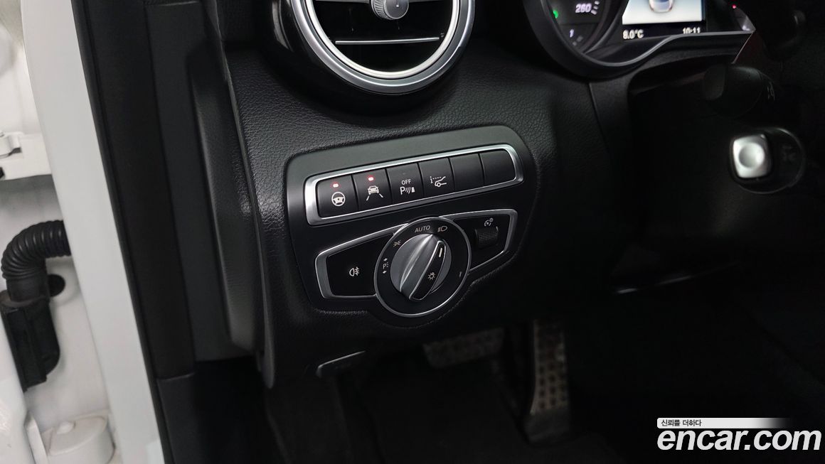 Mercedes-Benz C-Class 2018