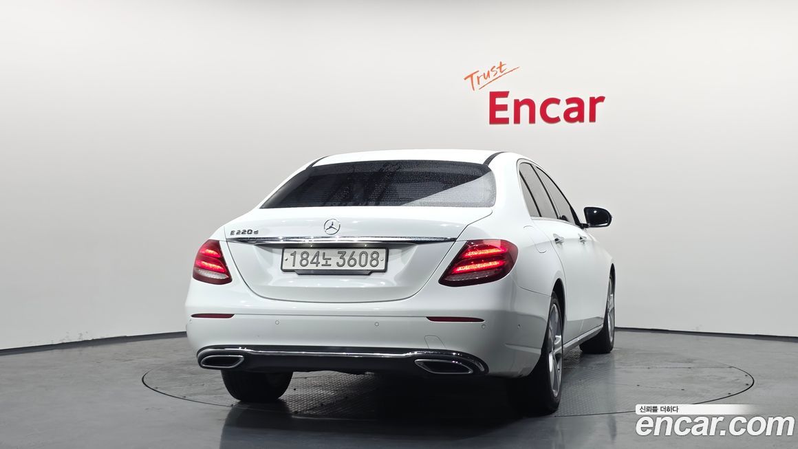 Mercedes-Benz E-Class 2017