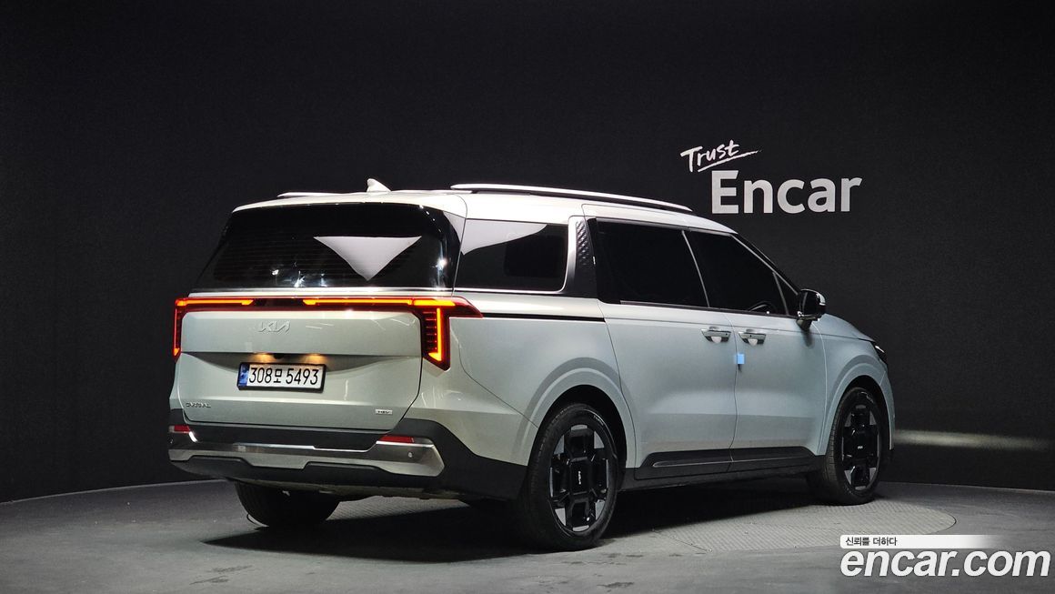 Kia Canival 2024