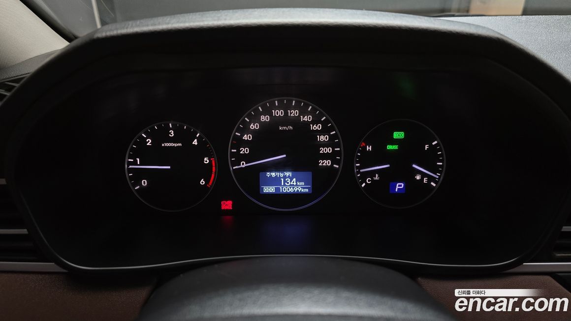 Hyundai Starex 2019