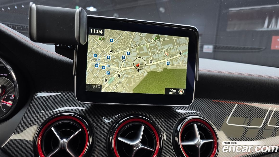 Mercedes-Benz GLA-Class 2016