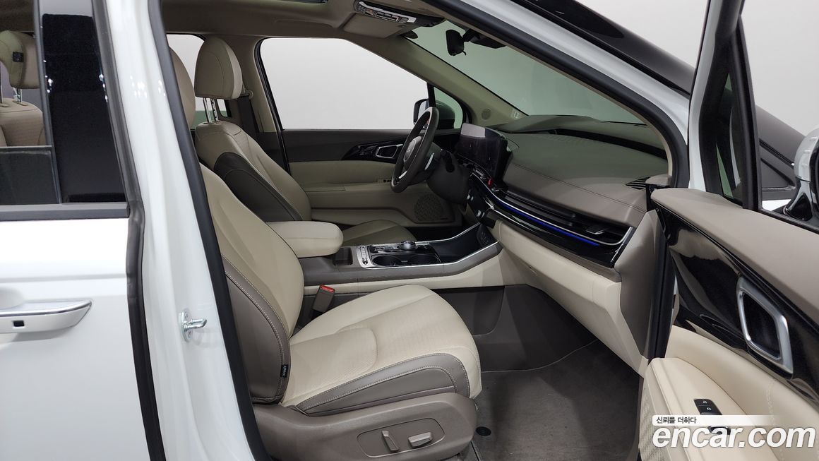 Kia Canival 2024