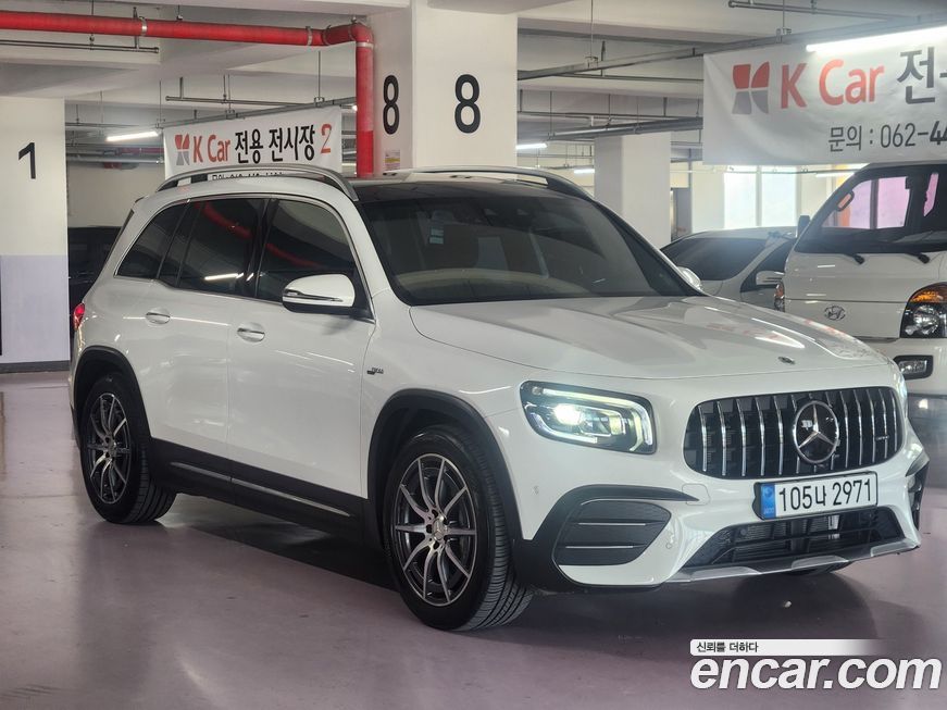 Mercedes-Benz GLB-Class 2023